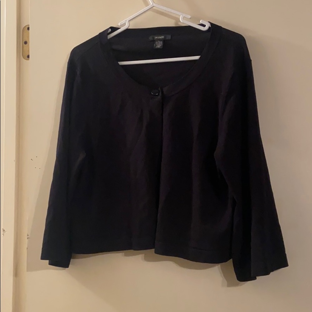 Alfani black cropped cardigan (L)